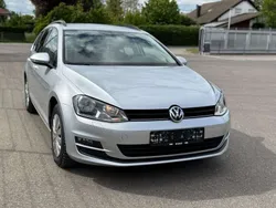 Silber Gebraucht 2015 VW Golf VII Kombi | 9.500 € (Fairer Preis)