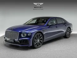 Tanzanite purple Gebraucht 2023 Bentley Flying Spur Mulliner Limousine | 289.990 €