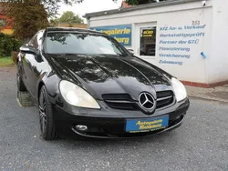 Schwarz Gebraucht 2007 Mercedes SLK200 Cabrio | 13.740 € (Etwas zu teuer)