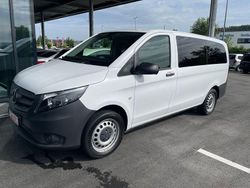 Weiß Gebraucht 2019 Mercedes Vito Van / Kleinbus | 27.790 € (Guter Preis)