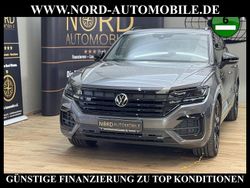 Siliziumgrau metallic (metallic) Gebraucht 2021 VW Touareg Style SUV | 49.800 € (Guter Preis)