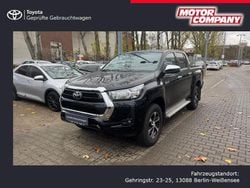 Tiefschwarz mica metallic Gebraucht 2023 Toyota HiLux Comfort Abholung | 44.990 € (Guter Preis)
