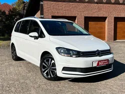 Weiß Gebraucht 2020 VW Touran United Van / Kleinbus | 25.999 € (Fairer Preis)