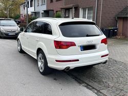Weiß Gebraucht 2007 Audi Q7 S-Line SUV | 12.900 € (Etwas zu teuer)