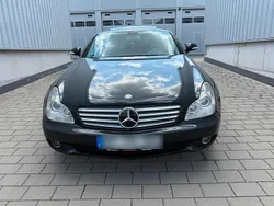 Schwarz Gebraucht 2006 Mercedes CLS350 Coupé | 9.800 € (Etwas zu teuer)