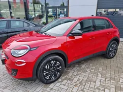 111 red Neu 2024 Fiat 600E Red SUV | 31.450 €