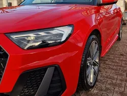 Rot Gebraucht 2019 Audi A1 Ambiente Kleinwagen | 22.000 € (Etwas zu teuer)