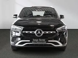 Schwarz Gebraucht 2023 Mercedes GLA200 SUV | 37.990 € (Fairer Preis)