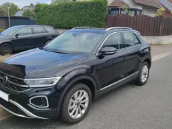 Schwarz Gebraucht 2022 VW T-Roc Style SUV | 25.900 € (Etwas zu teuer)