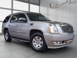Grau Gebraucht 2006 Cadillac Escalade SUV | 13.990 € (Teuer)