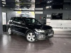 Deep black perleffekt Gebraucht 2021 VW Tiguan United SUV | 27.490 € (Fairer Preis)