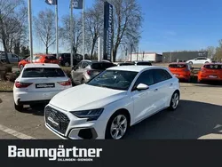 Ibisweiß Gebraucht 2024 Audi A3 Sportback S-Line Limousine | 29.450 € (Guter Preis)