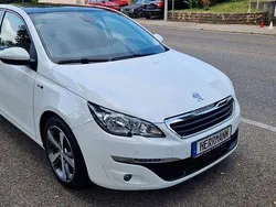 Blanc banquise Gebraucht 2016 Peugeot 308 Style Limousine | 6.990 € (Fairer Preis)