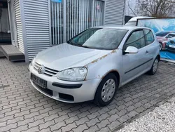 Silber Gebraucht 2004 VW Golf V Trendline Limousine | 850 € (Superpreis)