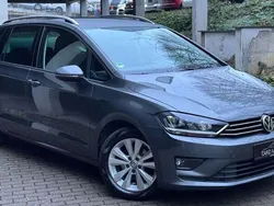 Indiumgrau metallic Gebraucht 2017 VW Golf Sportsvan Comfortline Van / Kleinbus | 11.400 € (Fairer Preis)