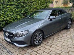 Grau Gebraucht 2020 Mercedes E220 Cabrio | 29.900 € (Guter Preis)