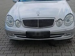 Mercedes E320