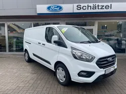 Weiß Gebraucht 2023 Ford Transit Custom Trend Van / Kleinbus | 21.900 € (Teuer)