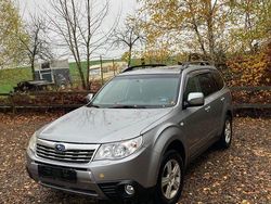 Silber Gebraucht 2010 Subaru Forester Comfort SUV | 6.400 € (Guter Preis)