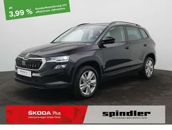 Schwarzmagic perleffekt Gebraucht 2024 Skoda Karoq Selection SUV | 29.380 € (Guter Preis)