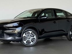 Schwarz / perlaneraschwarz Gebraucht 2024 Citroën C4 Limousine | 23.970 € (Etwas zu teuer)