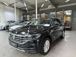 Schwarz Gebraucht 2019 VW Touareg Elegance SUV | 38.880 € (Guter Preis)