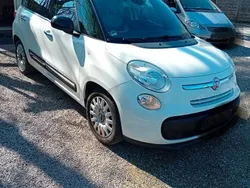 Schwarz Gebraucht 2013 Fiat 500L Easy Van / Kleinbus | 7.900 € (Etwas zu teuer)