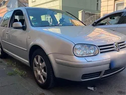 Silber Gebraucht 2003 VW Golf IV Kleinwagen | 1.999 € (Fairer Preis)