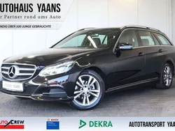 Schwarz Gebraucht 2015 Mercedes E220 Avantgarde Kombi | 17.789 € (Fairer Preis)