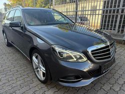 Grau Gebraucht 2014 Mercedes E350 Limousine | 12.400 € (Superpreis)