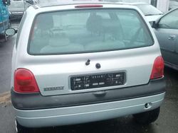 Silber Gebraucht 2003 Renault Twingo Kleinwagen | 1.799 € (Etwas zu teuer)