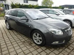 Grau Gebraucht 2011 Opel Insignia Innovation Kombi | 2.790 € (Fairer Preis)