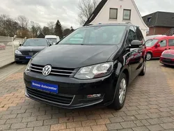 Schwarz Gebraucht 2015 VW Sharan Comfortline Van / Kleinbus | 16.900 €