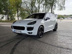 Weiß Gebraucht 2016 Porsche Cayenne S SUV | 42.500 € (Teuer)