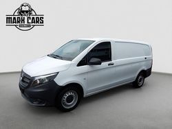 Weiß Gebraucht 2023 Mercedes Vito Van | 24.900 €