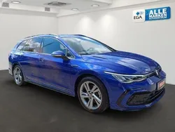 Blau Gebraucht 2022 VW Golf VIII R-line Limousine | 26.800 € (Guter Preis)