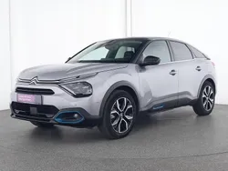 Grau Gebraucht 2023 Citroën e-C4 Shine Limousine | 18.987 € (Superpreis)