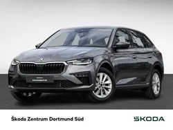 Graphitegrau metallic Gebraucht 2024 Skoda Scala Selection Kleinwagen | 24.977 € (Etwas zu teuer)