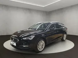 Mitternachtsschwarz Gebraucht 2021 Seat Leon XCELLENCE Kombi | 20.950 € (Fairer Preis)