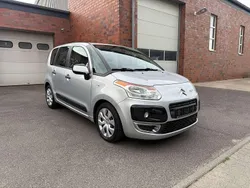 Gris aluminium Gebraucht 2011 Citroën C3 Picasso Tendance Van / Kleinbus | 3.900 € (Fairer Preis)