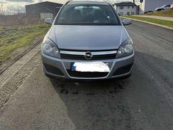 Grau Gebraucht 2005 Opel Astra Kombi | 1.850 € (Fairer Preis)