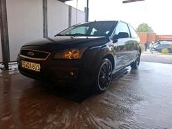 Blau Gebraucht 2005 Ford Focus Coupé | 1.500 € (Fairer Preis)