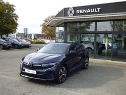 Blau Gebraucht 2022 Renault Mégane Techno Limousine | 20.900 € (Fairer Preis)