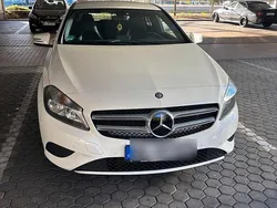 Weiß Gebraucht 2014 Mercedes A180 Limousine | 8.000 € (Fairer Preis)