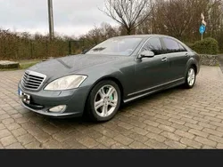 Grau Gebraucht 2007 Mercedes S500 AMG Limousine | 12.490 € (Guter Preis)