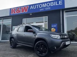Kometengrau matt Gebraucht 2023 Dacia Duster SUV | 23.490 € (Fairer Preis)