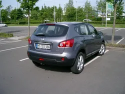 Blau metallic Gebraucht 2007 Nissan Qashqai Tekna SUV | 16.990 €