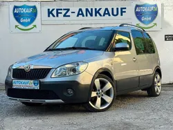 Blau Gebraucht 2012 Skoda Roomster Elegance Kombi | 5.690 € (Etwas zu teuer)