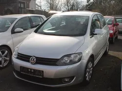 Silber Gebraucht 2012 VW Golf VII Trendline Limousine | 7.450 € (Etwas zu teuer)