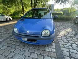 Blau Gebraucht 2007 Renault Twingo Kleinwagen | 1.100 €